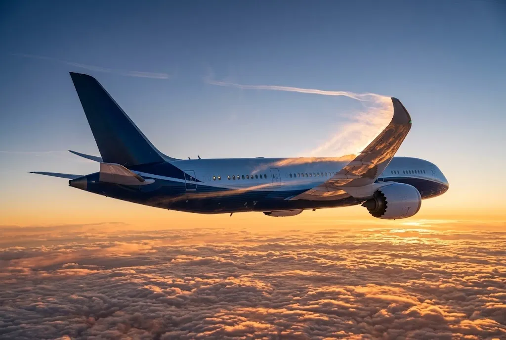 How Do Airplanes Fly? The Real Aerodynamic Lift Truth